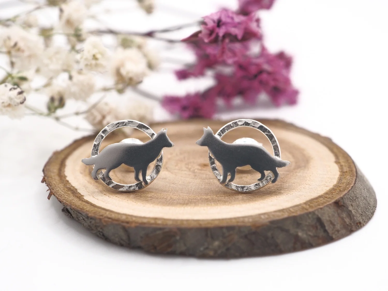 Kolczyki owczarki niemiecki