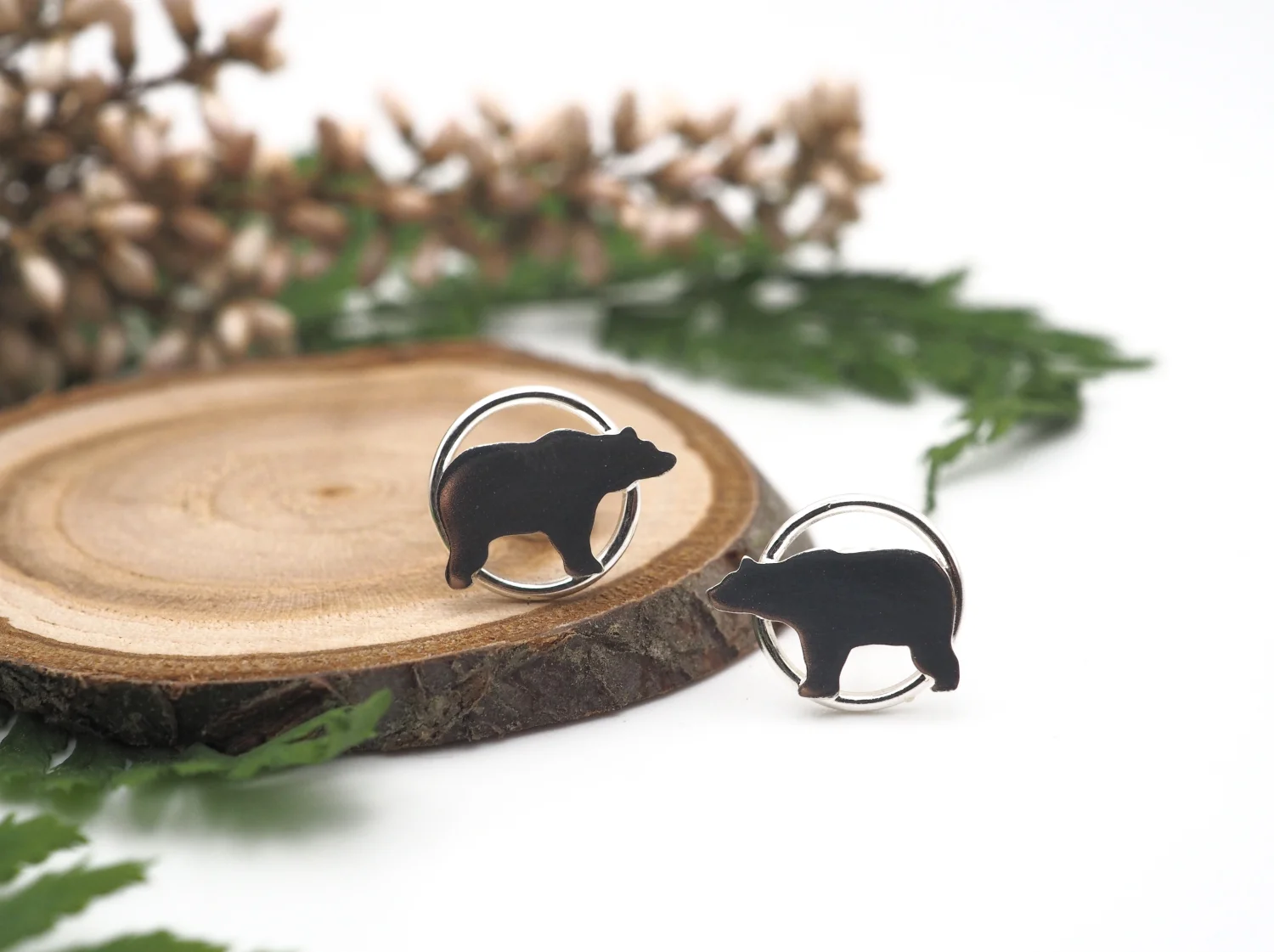 Kolczyki niedźwiedzie