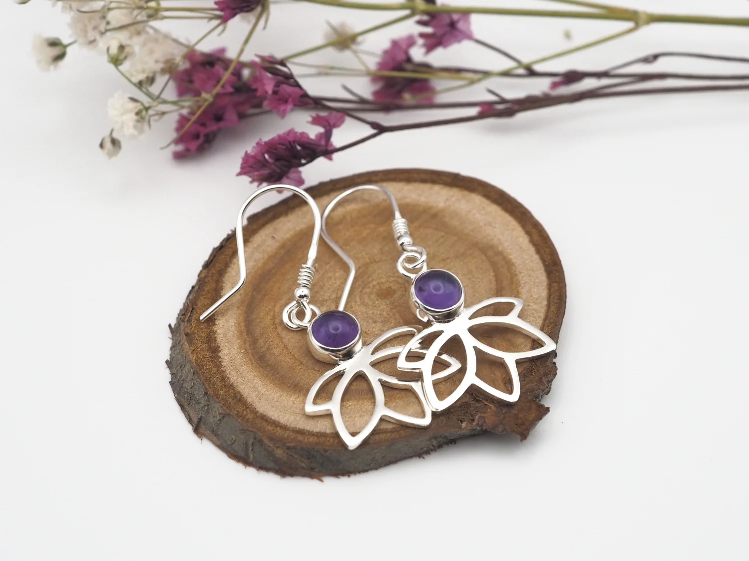 Wiszące lotosy z ametystami