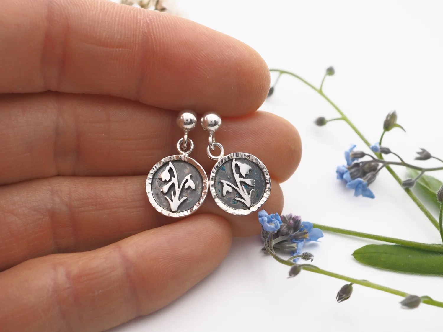 Wiszące przebiśniegi